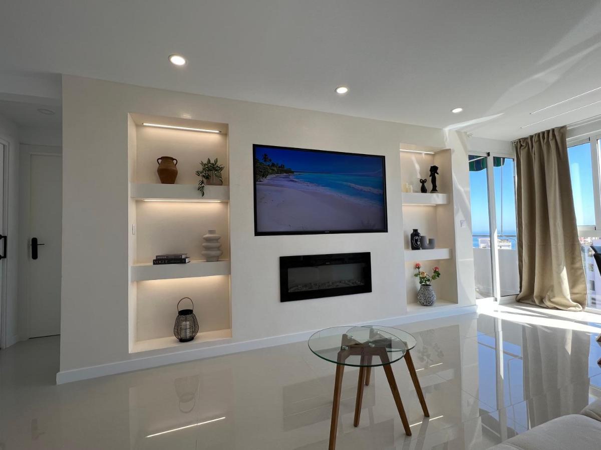 Luxury Bonanza Apartment เบนัลมาเดนา ภายนอก รูปภาพ